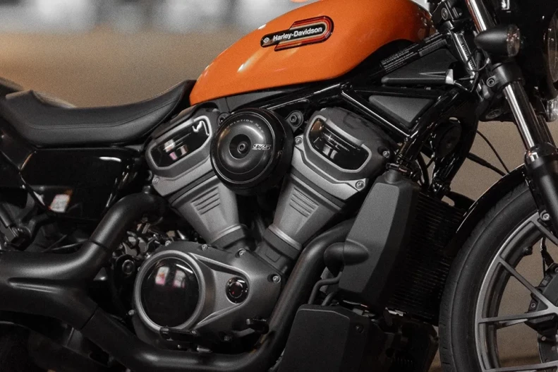 Revolution® Max 975 Engine